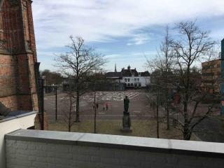 Stads appartement aan de voet van Oldehove 2-kamer - 1