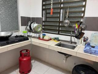 SENJA 1 by Rumah Che Matsunami - 2