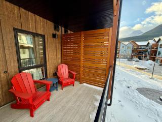 Sparrowhawk Mountain Resort - 1