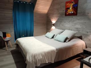 Chambres d'hôtes BELLE-VUE -Vue sur château - 6