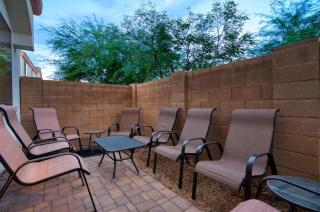 4-BR Townhome near Old Town Scottsdale - 8