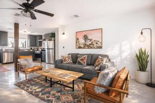 Skyview Stargazing Retreat with Hot tub and Tent - Yucca Valley - 4