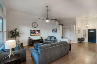 The Haven - 8BR Home in North Scottsdale - 4