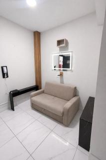 Apto Moderno e Completo no Centro Estilo, Conforto e Localização - 1