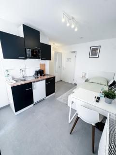 Durdi - Serviced Apartments - 24h Self-Check-in & Parking - 3