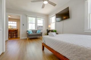 1 Mi to Lake Worth Beach Studio with Shared Patio - 4