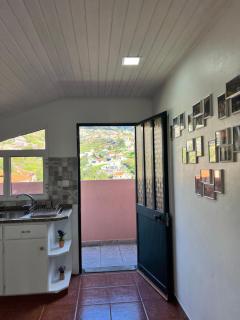 Quiet Cozy Apt MQ2 & Near Beach & Mountain View - 3