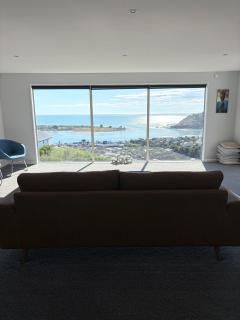 An independent homestay with a seaview - 0