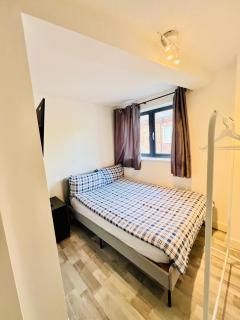 Modern 2BR Apt near NTU & City Centre-Free Parking - 2