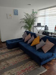 Habitación con cama doble, baño privado y patio - 3