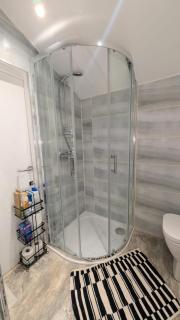 Spacious 4 BDR House By WillCo Property Short Lets & Serviced Accommodation Bristol With Free Parking & Ideal for Families, Contractors - 8