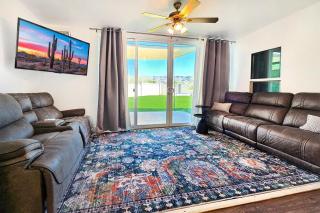 Luxe Desert Oasis, Pool, Hidden Speakeasy Room! - 7