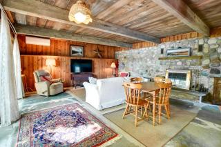 Cozy Cohocton Cottage with Private Beach and Deck! - 7