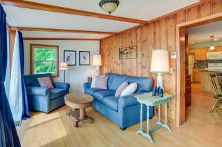 Cozy Cohocton Cottage with Private Beach and Deck! - 3