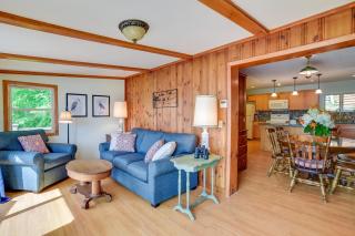 Cozy Cohocton Cottage with Private Beach and Deck! - 1