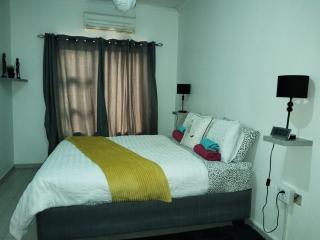 Victoria Falls African Guest House - 5