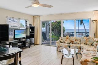 Agua Bay Premium 7Mile Beach Family Unit - 3