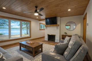Moss Lake Lookout Waterfront Home on LDF Chain - 4