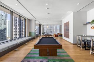 Pool & Gym in Hight-Condo - 7