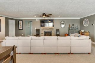 5 Mi to Lake Port Clinton Home with Gazebo and Grill! - 1