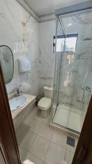 Departamento en Eje corporativo - Sauna y Jacuzzi - Minutos de shopping y zonas importantes - 2