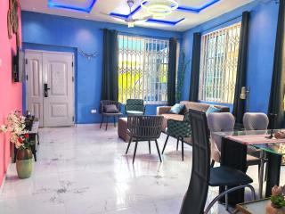 Relaxing 2-Bedroom Home Near Bojo Beach, Accra - 8