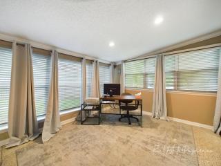 Modern Mid Century Villa 3BR 2B Stadium JaxPort Downtown - 1