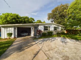 Modern Mid Century Villa 3BR 2B Stadium JaxPort Downtown - 8