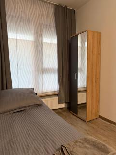 Hansa Pension 2 Hamburg - Ruhige Zimmer mit Gemeinschaftsküche - 0
