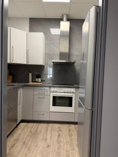 Hansa Pension 2 Hamburg - Ruhige Zimmer mit Gemeinschaftsküche - 3