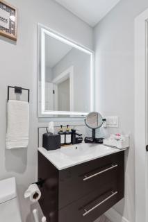 Lanifem Luxe Stays - 7