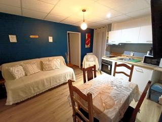 Appart'Hôtel Le Combes - 9