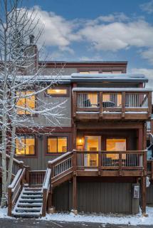 3BR with Mountain Views on FREE Bus Line - 6