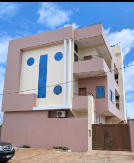 Porto-Novo Charme Townhouse - 0