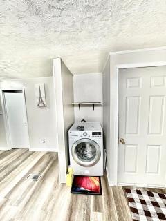 A Quiet and decent 2 Bedroom apartment - 9