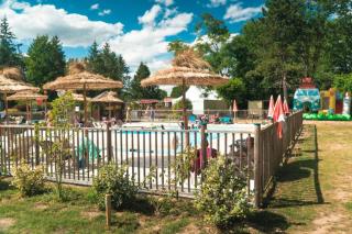 ZEcamping 3 étoiles - bord de Loire - proximité directe des châteaux - 5