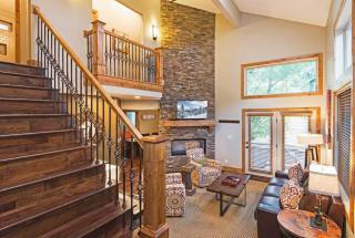 3BR Mountain Retreat Ski Hike and Private Hot Tub - 6