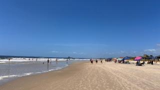 Sobrado com Arcondicionado, tomada 220V para veículo elétrico e Wi-Fi em Coroados Guaratuba - 9