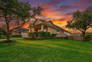 Peaceful Exec Home w Office Near Everything - 8