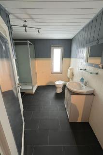 Business House 42 - 8