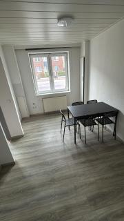 Business House 42 - 7