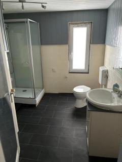 Business House 42 - 4