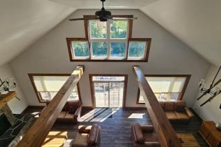 Grand 8-Bedroom Retreat 7 Baths - Perfect Chalet - 4