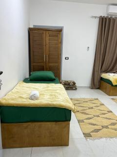 sea view hideout - 1