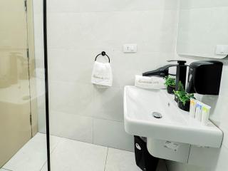 The Majestic Studio in Zamalek - by Landmark Stays - 4