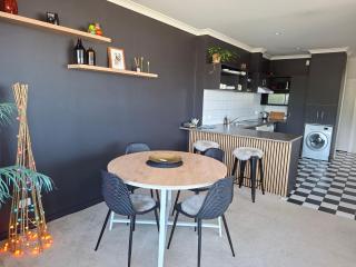 2 Bed Apartment-Panoramic Views - 8