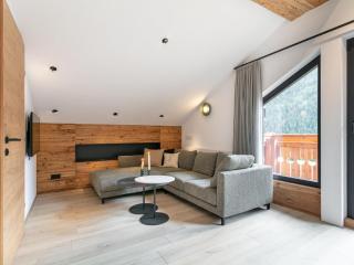 Alpenlodge Pettneu Lodge 1 - 9