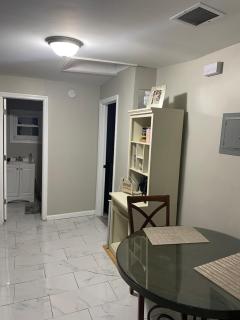 Private Apartments with Parking 30 min from NYC - 6