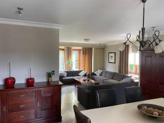 Charming Group Stay in Borgloon - 4