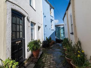 Pilgrims Cottage - 3